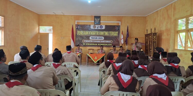KWARCAB BANYUMAS LAKUKAN PENILAIAN LOMBA KWARRAN TERGIAT DI KWARRAN KEMRANJEN
