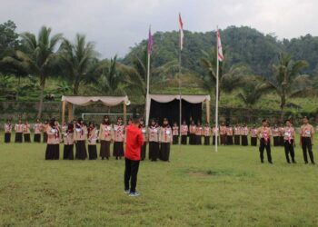 Tumbuhkan Kemandirian, Pramuka SMK Diponegoro 3 Kedungbanteng Gelar Perkemahan Calon Bantara (PECABA)