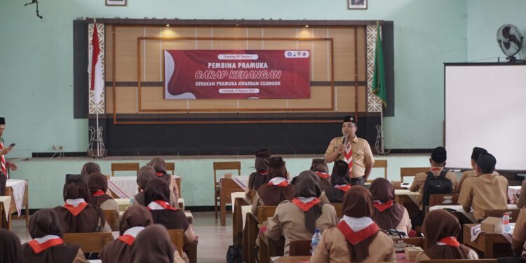 Kwarran Cilongok Gelar ToT Pembina Pramuka Cakap Keuangan