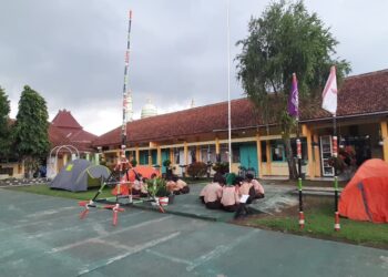 Perkemahan Rabu–Kamis SMP Negeri 1 Purwojati Semarakkan Peringatan Hari Pramuka 2025