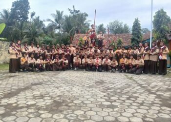 PERAKA DAN PENERIMAAN TAMU PENGGALANG MERIAHKAN HARI PRAMUKA KE-64 DI MTs SA HIDAYATUL MUBTADI’IN PURWOJATI