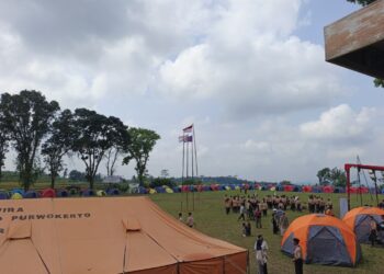 Kemah Bakti Sosial SMK Wiworotomo Purwokerto di Desa Tumiyang Kec.Pekuncen Libatkan 670 Peserta