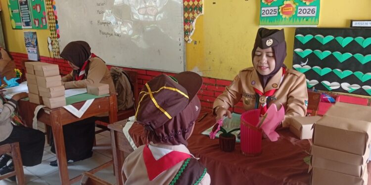 Kwarran Purwojati Laksanakan Penilaian Pramuka Garuda Siaga di SDN Kaliputih