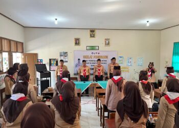 Kwarran Cilongok Gelar Diklat Pioneering bagi Pembina Gugus Depan