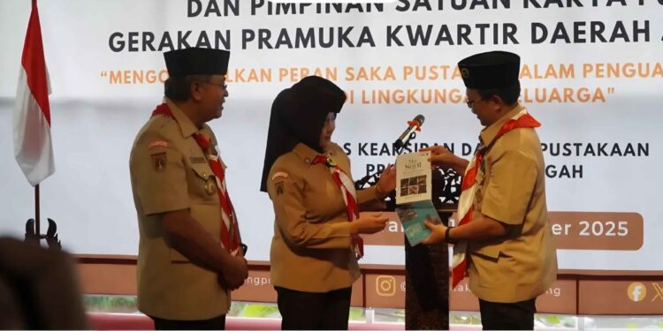 Buku Merah Padu Saka Banyumas Jadi Sorotan di Pelantikan Saka Pustaka Kwarda Jateng