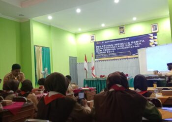 Puluhan Penggalang dan Pembina Ikuti Pelatihan Menulis Berita di Kwarran Purwokerto Utara