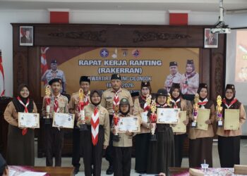 Kwarran Cilongok Umumkan Juara Lomba Membaca Puisi Hari Pahlawan Tahun 2025