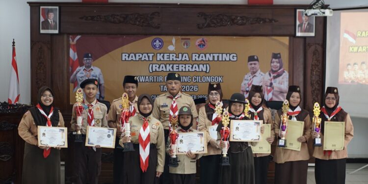 Kwarran Cilongok Umumkan Juara Lomba Membaca Puisi Hari Pahlawan Tahun 2025