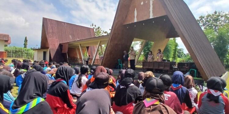 Pinru Pramuka Banyumas Dibekali Berbagai Ketrampilan Abad 21