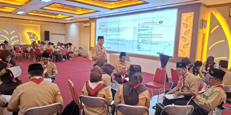 Bidang Orhum Kwarcab Banyumas Gelar Sosialisasi Tupoksi dan Pengelolaan Administrasi Kwartir Ranting
