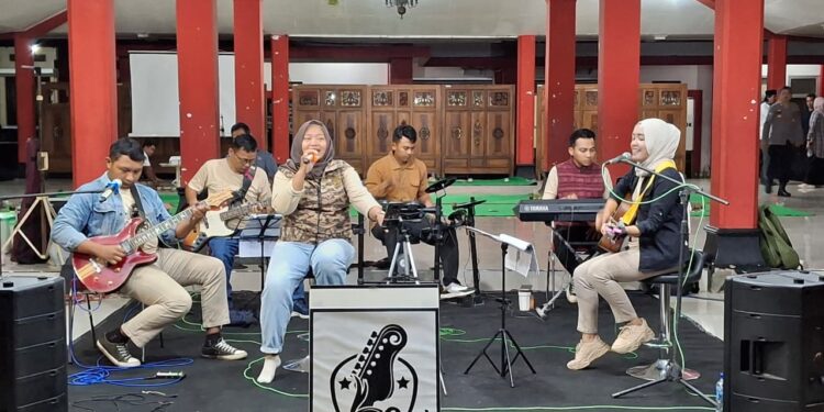 Cikal Band Meriahkan Doa Bersama Lintas Sektoral Kecamatan Cilongok