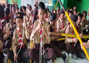Perkemahan Jumat–Sabtu SDN 2 Sokaraja Kulon Tanamkan Karakter dan Kemandirian Penggalang