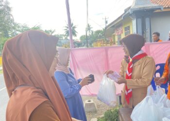 Hari Kedua Posko APP KBL Kwarran Purwojati Kembali Gelar Bazar Ramadan untuk Masyarakat
