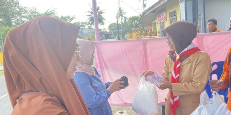 Hari Kedua Posko APP KBL Kwarran Purwojati Kembali Gelar Bazar Ramadan untuk Masyarakat