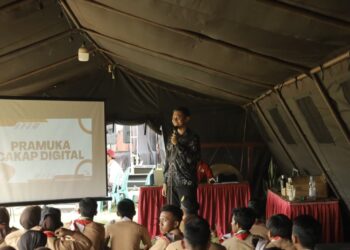 Tingkatkan Literasi di Era Modern, Peserta Perkemahan Wirakarya Banyumas Ikuti Edukasi “Pramuka Cakap Digital”
