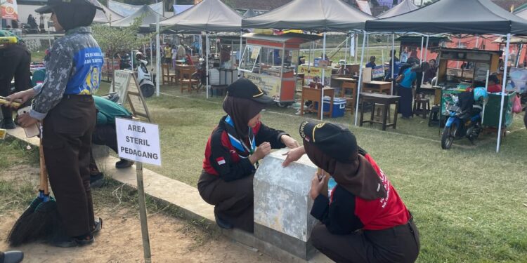 Wujudkan Aksi Kepedulian Sosial, Peserta PWC Banyumas 2026 merehabilitasi Fasilitas Umum di Desa Kedondong