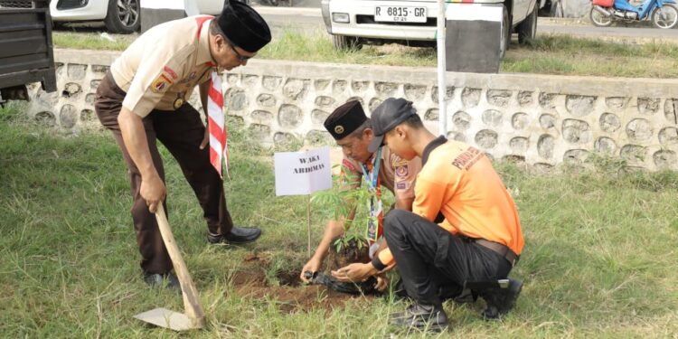 Bertunas dalam Pengabdian, Ratusan Pohon Ditanam pada Peringatan Hari Tunas di PWC Banyumas 2026