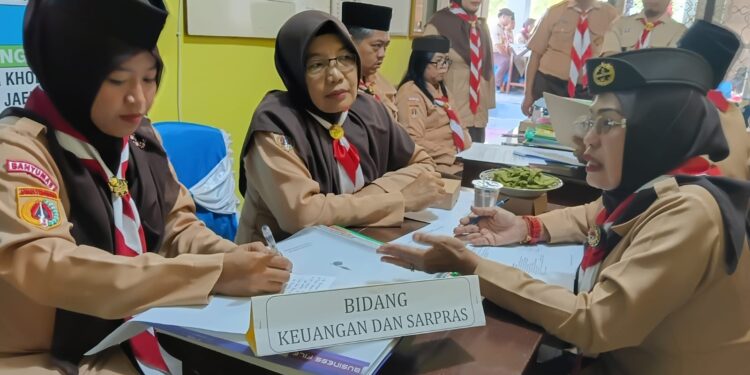 Gelar Penilaian LKT, Tim Kwarcab Banyumas Bedah 8 Aspek Organisasi Kwarran Kebasen