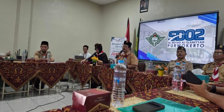 Apresiasi Prestasi dan Kurikulum IB, Kwarcab Banyumas Lakukan Monitoring Gugus Depan Mantap SD Al Irsyad 02 Purwokerto