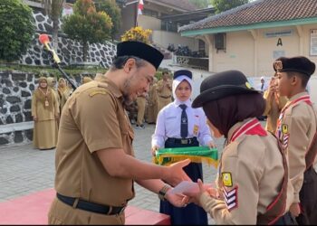 Bikin Bangga! Dua Penggalang SMPN 2 Lumbir Lolos Seleksi, Resmi Dilepas ke Jamnas XII 2026