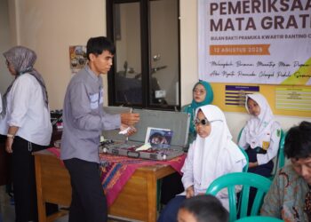 Pramuka Peduli Kwarran Cilongok Gelar Pemeriksaan Mata Gratis, 32 Andik Dapat Kacamata