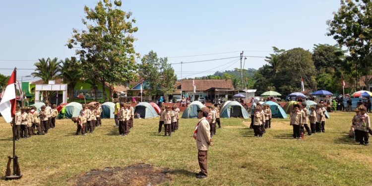 MI Ma’arif NU 1 Dawuhan Wetan Kedungbanteng Sambut Siaga Baru Melalui Persari Ceria