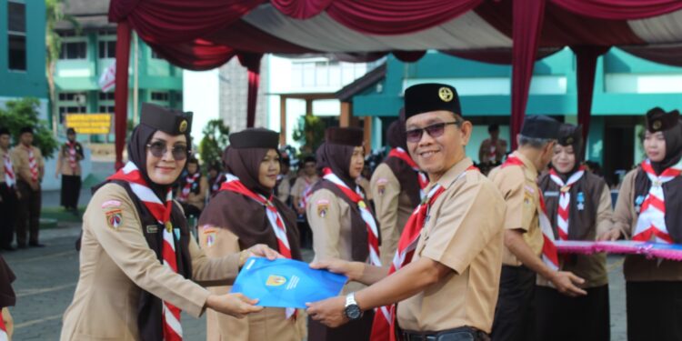 Luar Biasa!! 3 Pembina Pramuka SDN 1 Grendeng Raih Penghargaan Pancawarsa