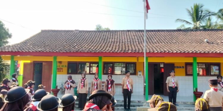 Semangat Hari Pramuka ke-65, SDN 2 Kaliwangi Kwarran Purwojati Tanamkan Karakter Lewat Persari yang Penuh Keceriaan