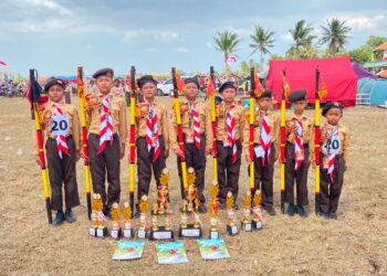 Torehkan Prestasi Gemilang, MIMA NU Pesawahan Juara Umum Jambore Kwarran Rawalo