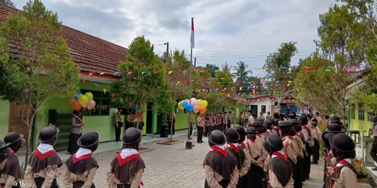 MTs Ma’arif NU 2 Kemranjen Gelar Rangkaian HUT Pramuka Ke-65