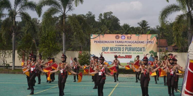 Penerimaan Tamu Penggalang SMP Negeri 2 Purwojati, Bangun Karakter dan Semangat Kebersamaan