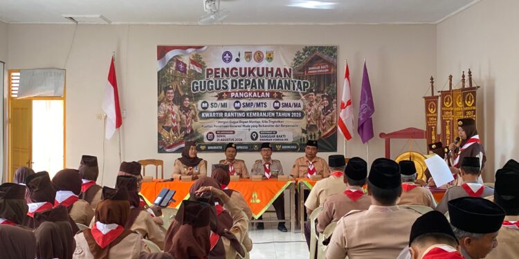 Kwarran Kemranjen Laksanakan Pengukuhan Gugus Depan MANTAP