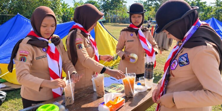 Inovasi Penjernih Air Warnai Perkemahan Wirakarya di SMA Negeri 1 Sokaraja.