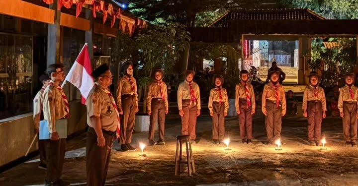 Semangat Ke-65 Hari Pramuka: 51 Penggalang SDN 1 Lumbir Larut dalam Khidmat Renungan dan Ulang Janji