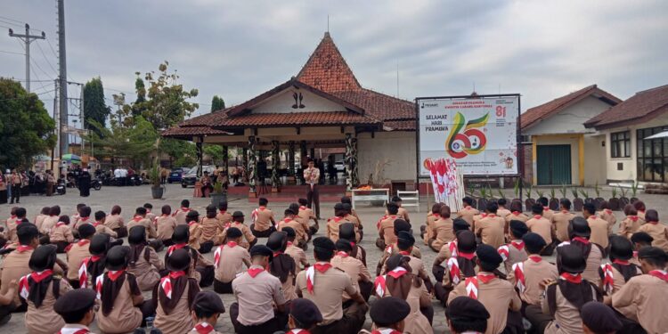 Tuntaskan Rute Perjalanan dari Kwarcab Cilacap, Wakabid Binamuda Kwarcab Banyumas Beri Arahan dan Motivasi Pasukan ETK