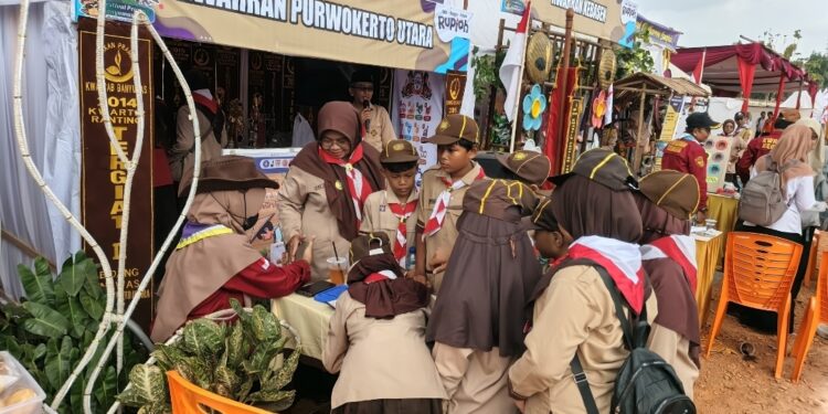 Nanda Siaga SD Negeri 1 Bancarkembar Kunjungi Festival Pramuka Banyumas