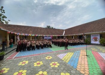 59 PRAMUKA SIAGA SD NEGERI 1 GRENDENG IKUTI PENILAIAN PRAMUKA SIAGA GARUDA